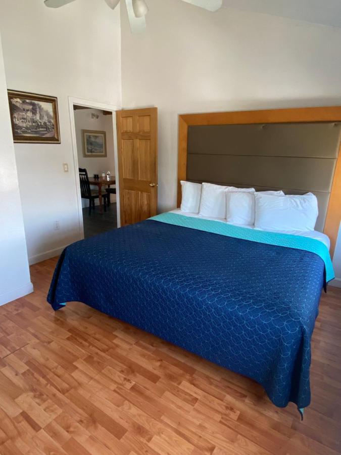 Nautical Motel Hampton